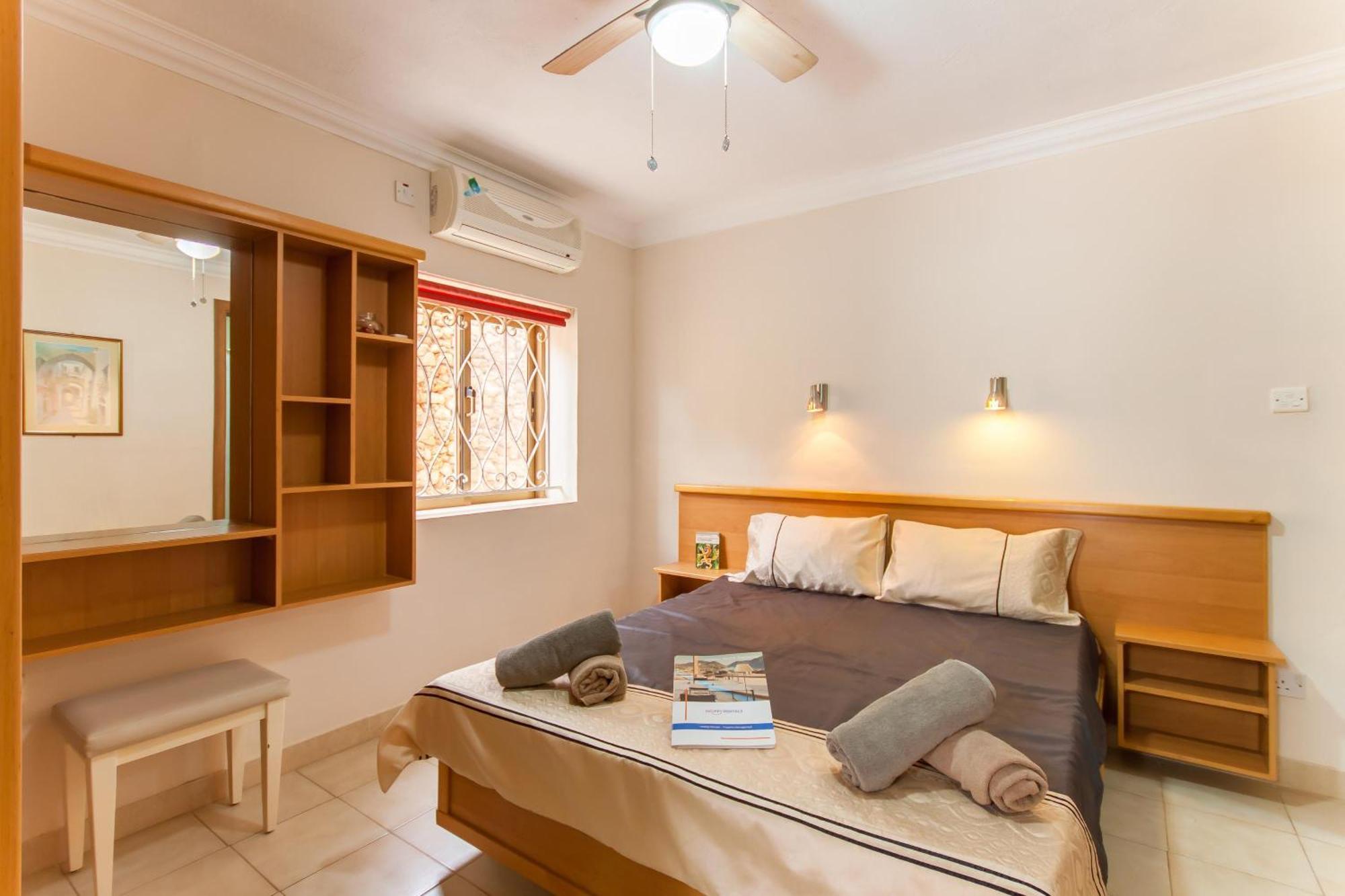 Villa & Pool Apartments In Mellieha Bay Buitenkant foto