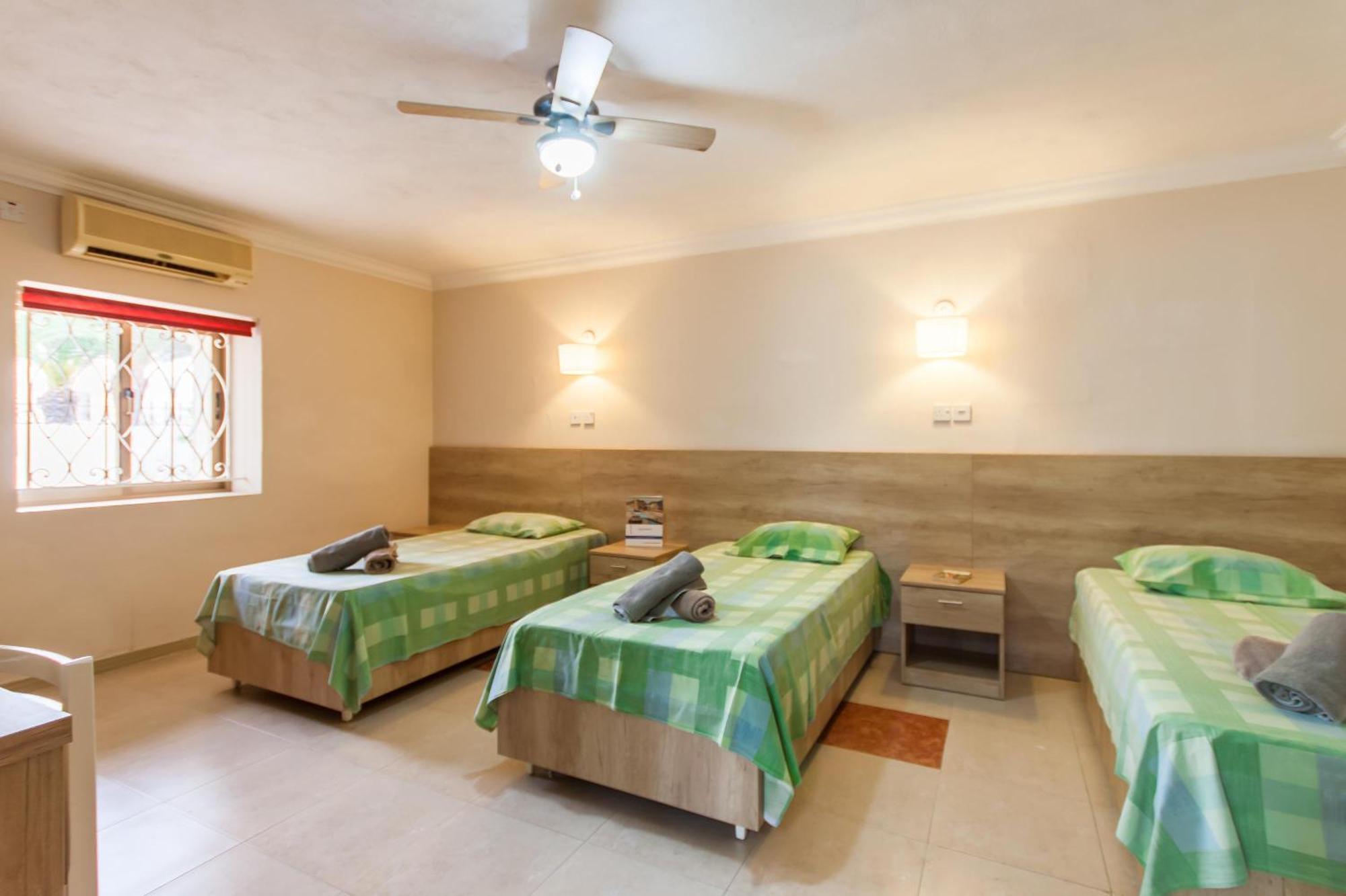 Villa & Pool Apartments In Mellieha Bay Buitenkant foto